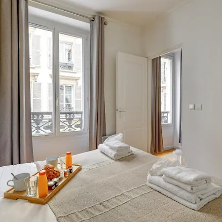 391 Biot 5 - Superbe A